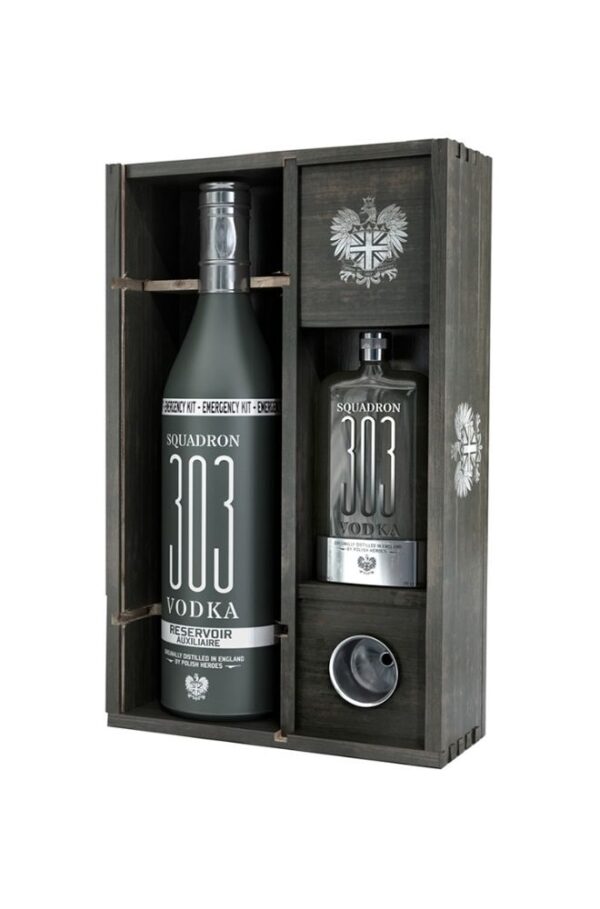 Squadron 303 Vodka Flying Flask Gift Pack 700ml